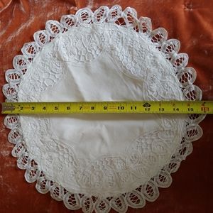 Vintage Battenberg Pillow Shams - Pair (circle)